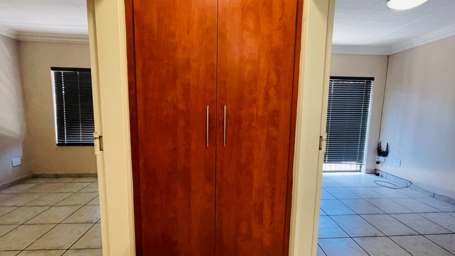 2 Bedroom Property for Sale in Die Bult North West